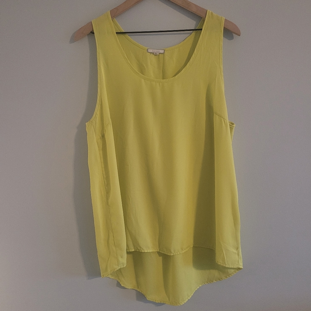 Pleione Sleeveless Blouse Neon Green Semi Sheer High Low Size Womens Size XL